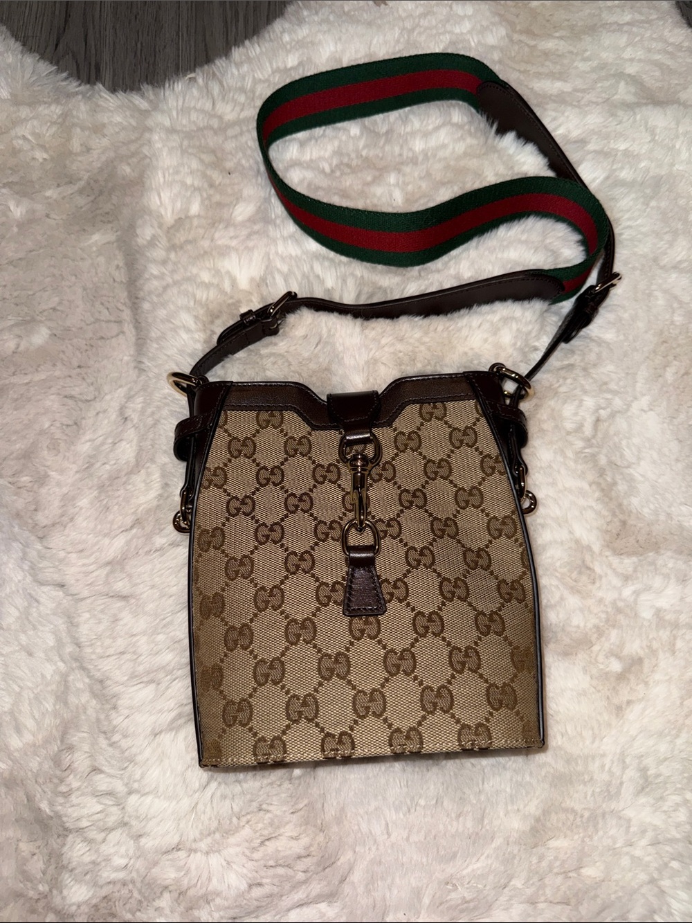 Mini GG Canvas Web bucket bag
